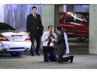 EPISODE 16 突然の嵐 ー前編ー TROUBLED WATERS (PART 1 OF 2)