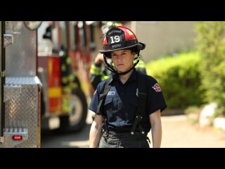 EP02 エブリバディズ・ゴット・サムシング・トゥ・ハイド