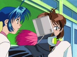 第17話 謎の制服泥棒・黒マント参上!!