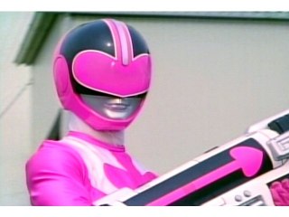 #08 芸術に爆発を