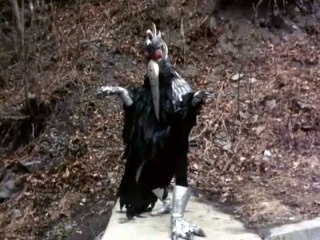 第23話 不死身の帝王テラーマクロの正体は?