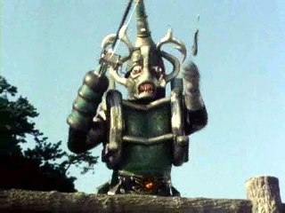 第32話 ライダーを餌にしろ!釣り竿怪人出現