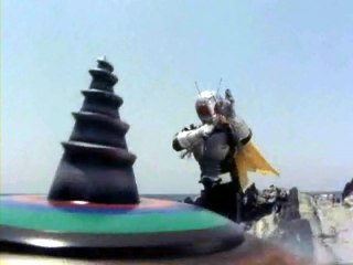 第37話 巨腕コマ怪人!灯台の死闘!!