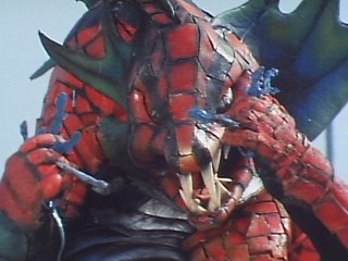 第11話 不死身の水蛇怪人ヒュドラー!