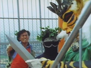 第34話 恐怖の武器が三人ライダーを狙う!!