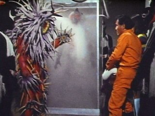 第21話　 冷凍ライダーを食べる人喰い獣人!