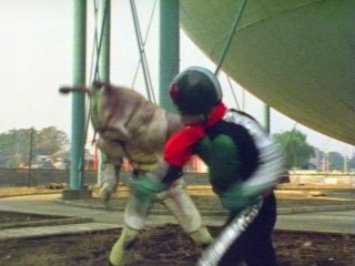 第45話 怪人ナメクジラのガス爆発作戦