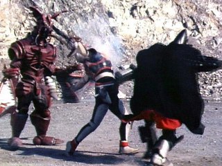 第27話 美しき逃亡者を急襲する吸血毒牙