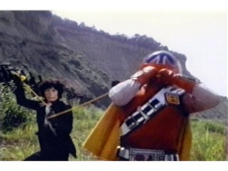 第22話 赤い大逆転!!自爆軍団を攻撃せよ