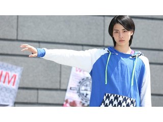 第4話 誕生!3人目のぶどうライダー!