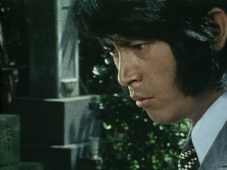 第1話 飛び散る海