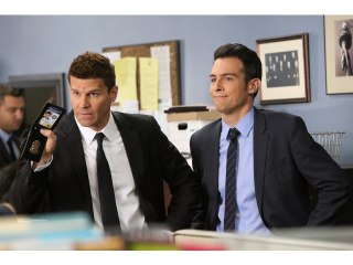 第11話 車イスの科学者 Death in the Defense,The Death in the Defense,The