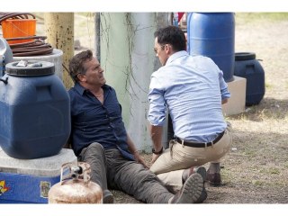 第4話 スパイの同盟 Under the Gun