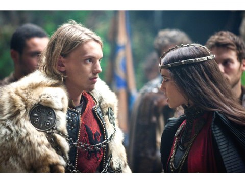 ドラマ Camelot 禁断の王城 第1話 王の凱旋 字幕版 フル動画 初月無料 動画配信サービスのビデオマーケット