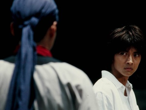 ドラマ 仮面ライダー剣 第28話 フル動画 初月無料 動画配信サービスのビデオマーケット