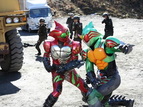仮面ライダーアマゾンズ 動画 シーズン1