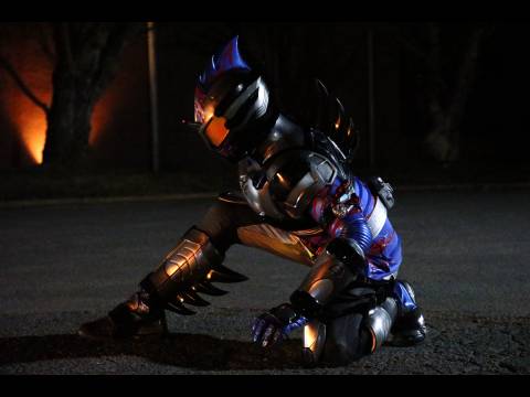 ドラマ 仮面ライダーアマゾンズ シーズン2 Episode1 Neo フル動画 初月無料 動画配信サービスのビデオマーケット