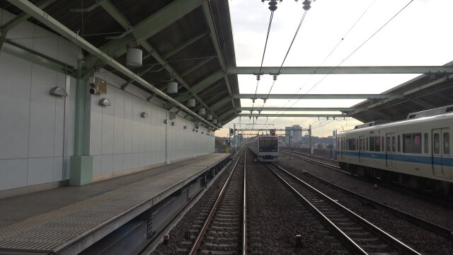 3000形小田急線各駅停車 新宿～小田原｜カンテレドーガ【初回30日間無料】