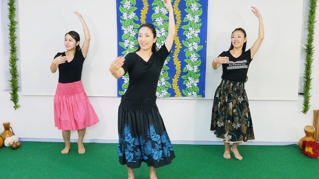 #3 「Hilo Hula」を踊ってみよう!