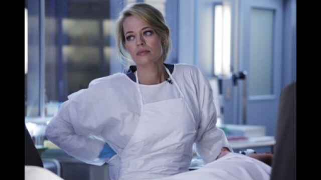 EPISODE 8 切り刻まれた過去 SKIN AND BONES