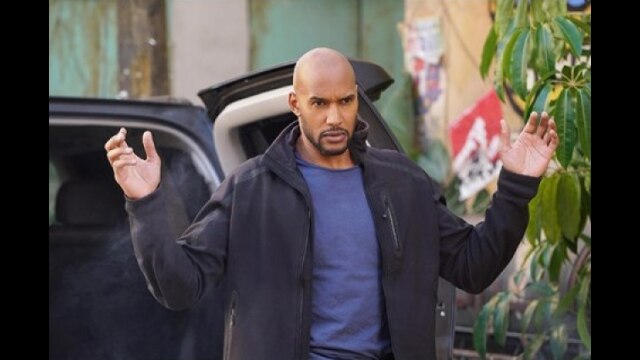 EPISODE 11 高速移動する女 BOUNCING BACK