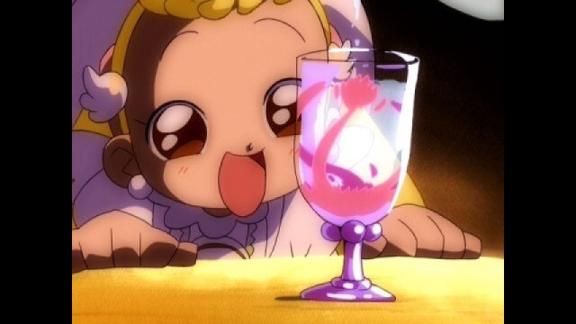 第25話 笑顔をくれる? 謎のグラス