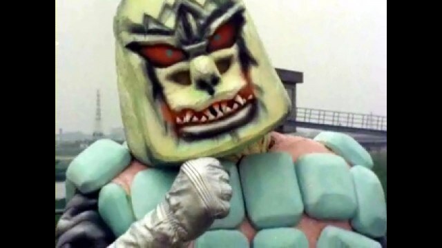 第40話 あっ人間が溶ける!石けん怪人出現