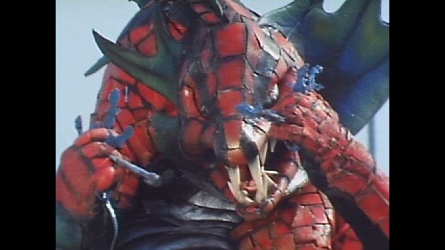 第11話 不死身の水蛇怪人ヒュドラー!