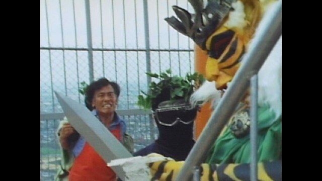 第34話 恐怖の武器が三人ライダーを狙う!!