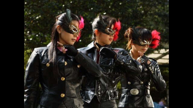 修行その36 ムキュムキュ!怪盗三姉妹