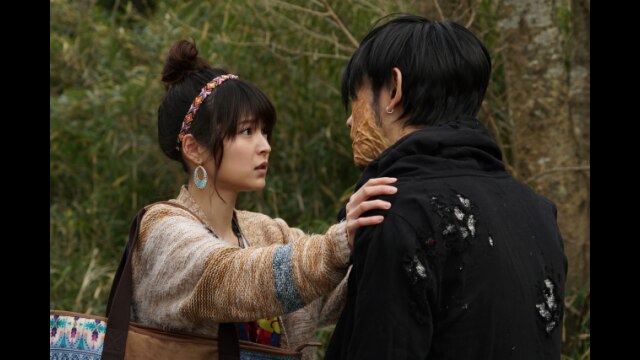 Episode8 UNDER WRAPS