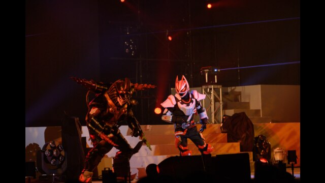 仮面ライダーギーツ GOLDEN DESIRE NIGHT