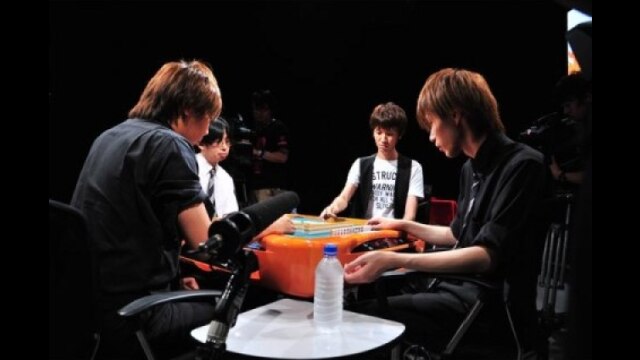 8巻 新鋭プロ代表決定戦 下