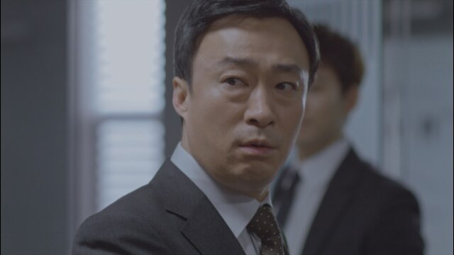 第9話 ハンカチを持った男